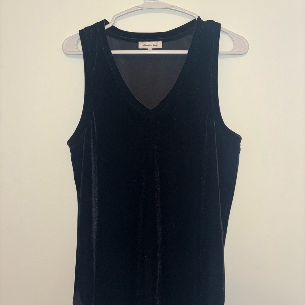 Black Velvet Sleeveless Top